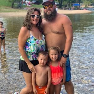 Meet your Posher, Corey